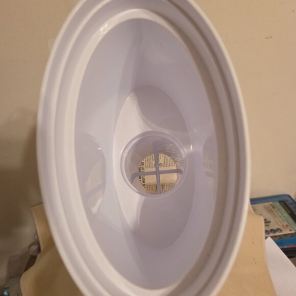 Brita Water Filtration Pitcher - Picture 4 of 4